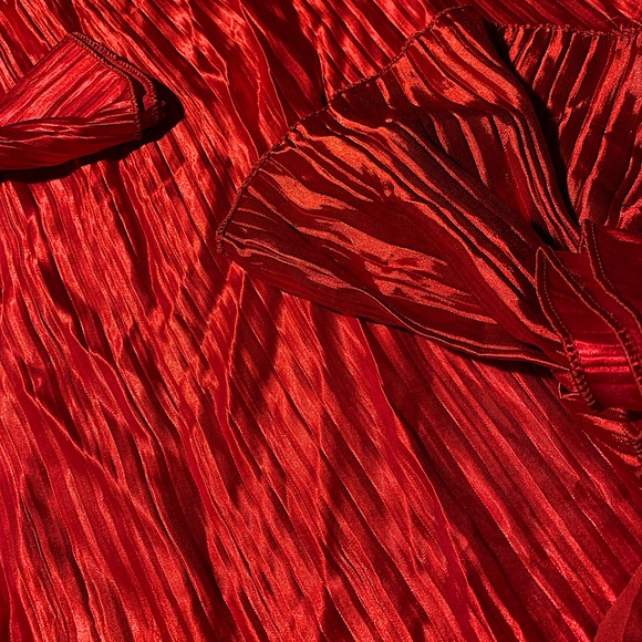 Gorgeous Cranberry Red Napkins 20” X 20” Made in India for Pier 1 Imports BNWT - Picture 1 of 3